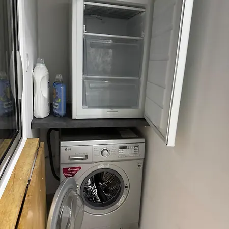 Apartment D Exeption Neuf Idealement Situe Proche Eurexpo Ol Vallee Et Lyon Centre Parking Gratuit *